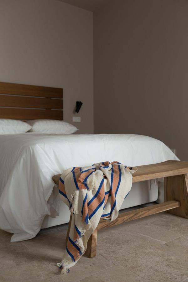 Chacon Apartments & Suites Εστεπόνα Εξωτερικό φωτογραφία