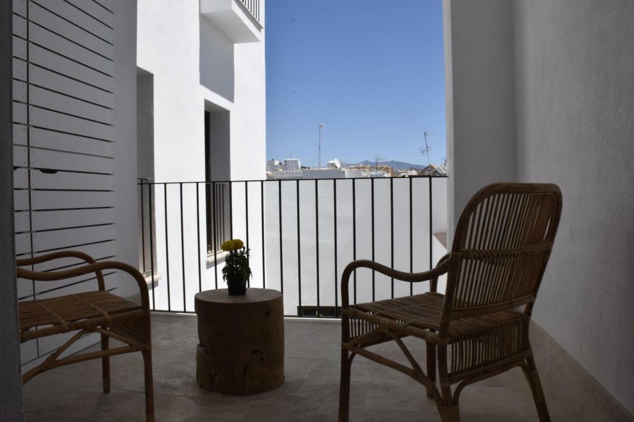 Chacon Apartments & Suites Εστεπόνα Εξωτερικό φωτογραφία