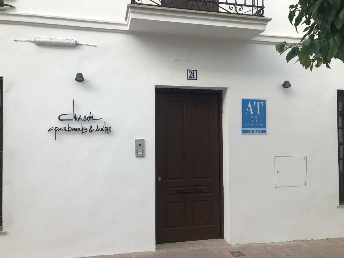 Chacon Apartments & Suites Εστεπόνα Εξωτερικό φωτογραφία