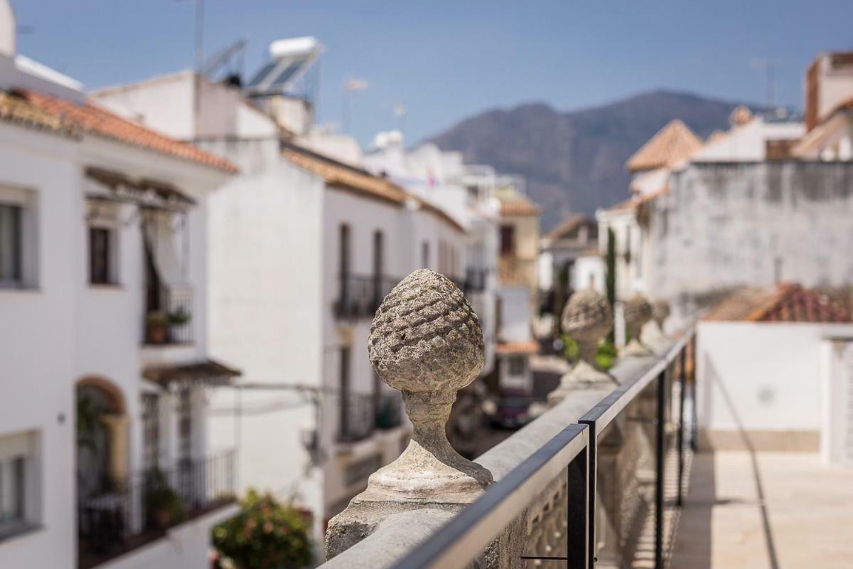Chacon Apartments & Suites Εστεπόνα Εξωτερικό φωτογραφία