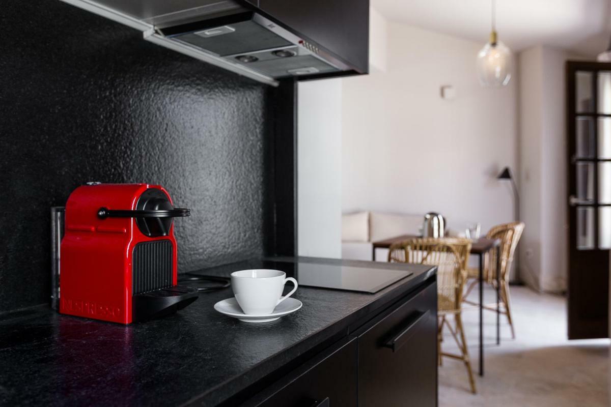 Chacon Apartments & Suites Εστεπόνα Εξωτερικό φωτογραφία